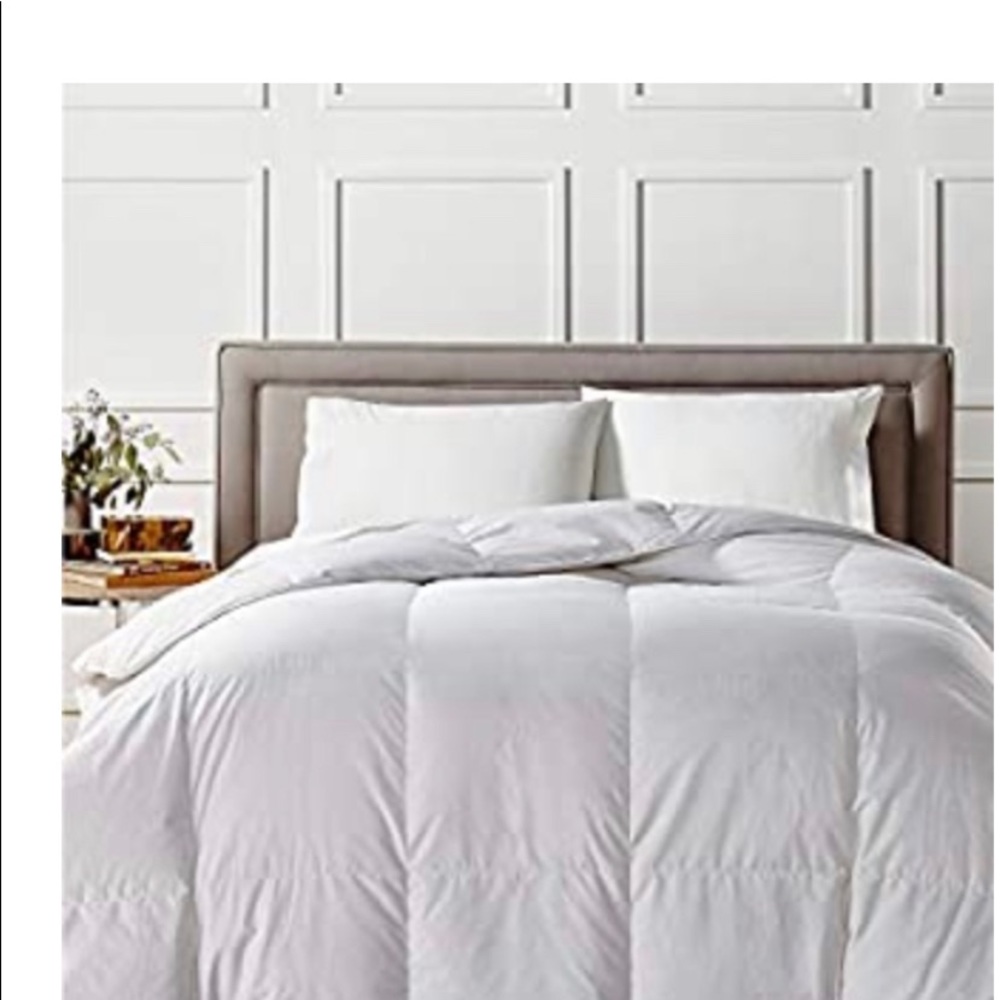 Chapter Club bedding comforter size queen